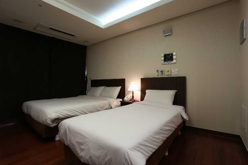 Brown Suites Serviced Residence Seoel Buitenkant foto